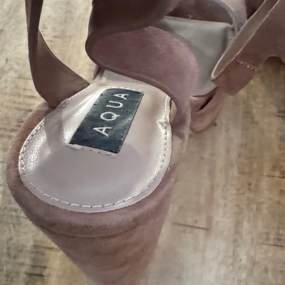 Aqua elegant suede